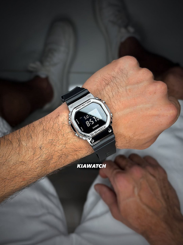 جیشاک مدل GM5600B